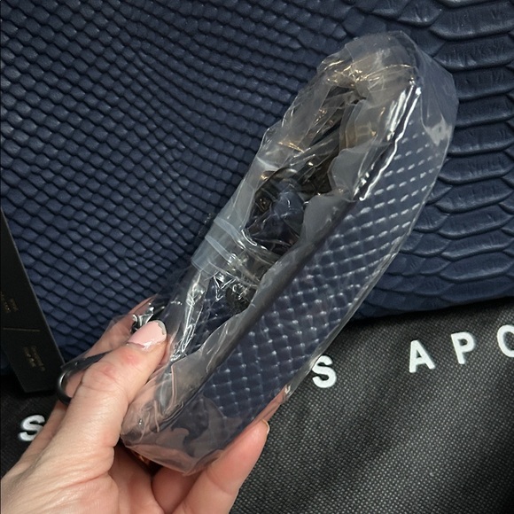 Ampersand As Apostrophe Half Tote Navy Night Python Textured Leather NWT - Picture 7 of 10